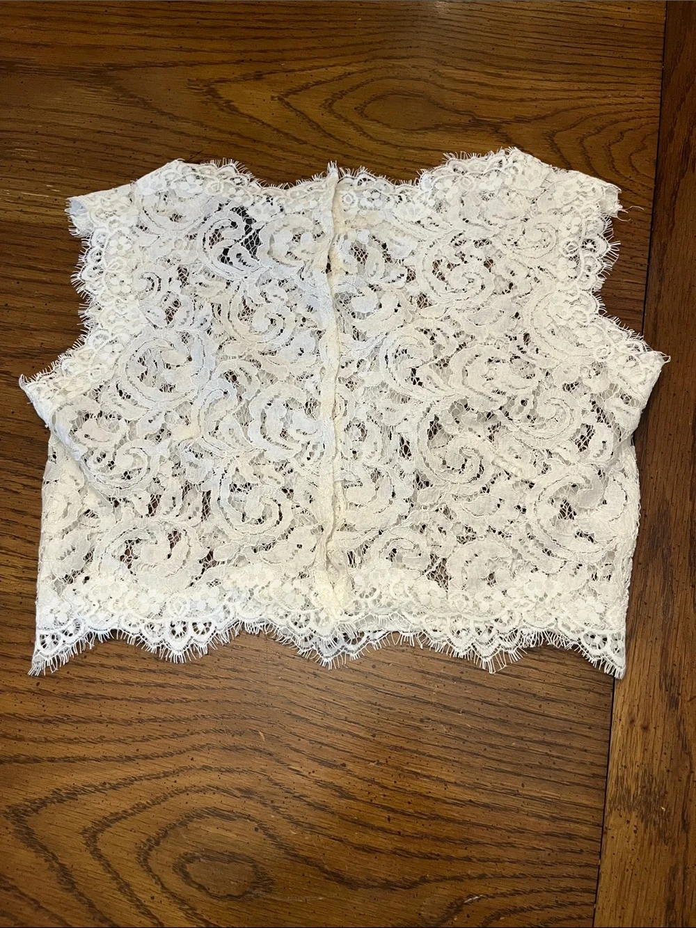 Tadashi Shoji lace crop top, size small - Picture 11 of 11